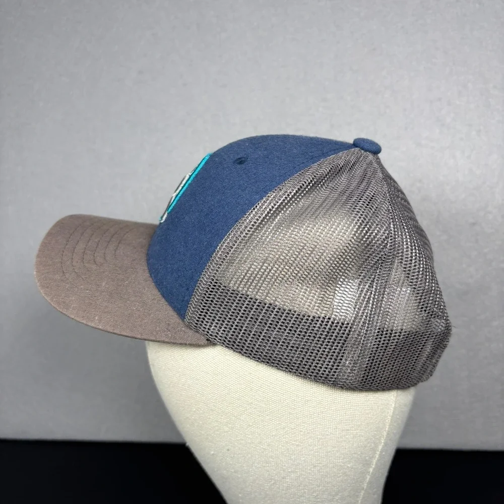 Hooey Strap Youth Size Roughy Cap Adjustable Mesh Back Trucker Hat Blue Grey